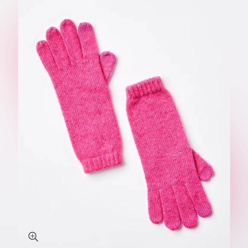 LOFT NWT Cozy Ribbed Gloves - Rosy Pinkโ